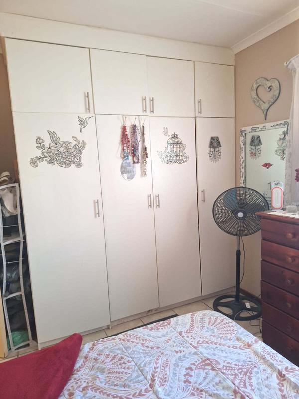 2 Bedroom Property for Sale in Hartenbos Western Cape